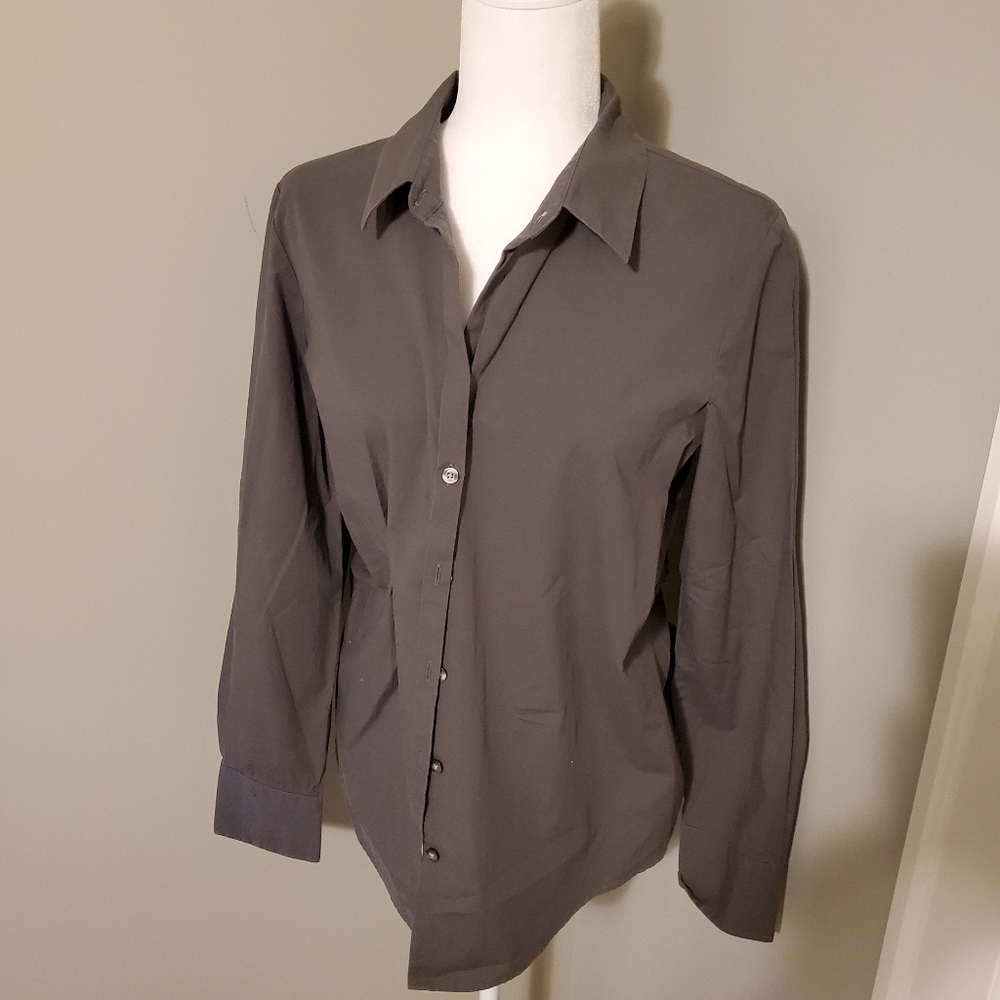 🟧 🟦 Gray Old Navy Button Down NWOT